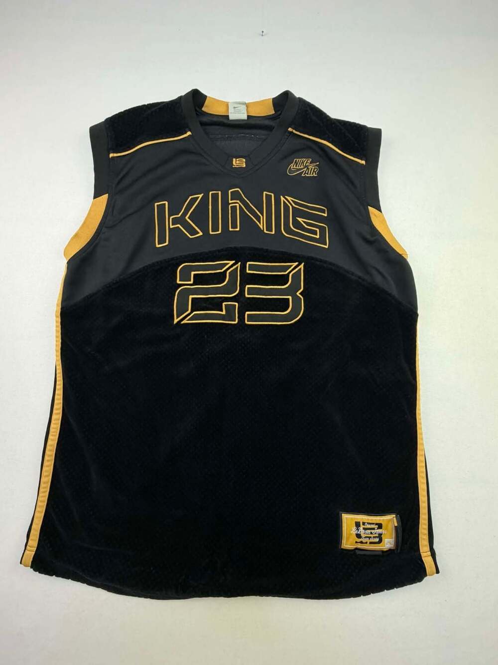 Vintage Nike Air LeBron James #23 'King' Original Team Jersey Black Velvet XL